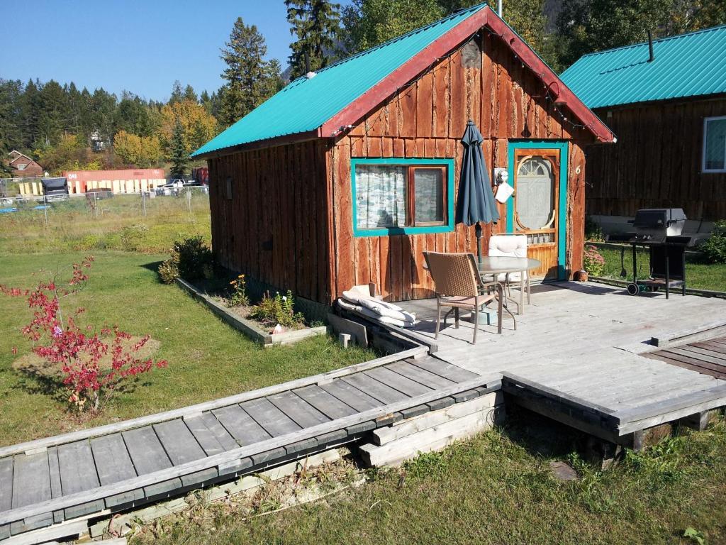 Steamboat Mountain Chalets Hotel Spillimacheen Szoba fotó